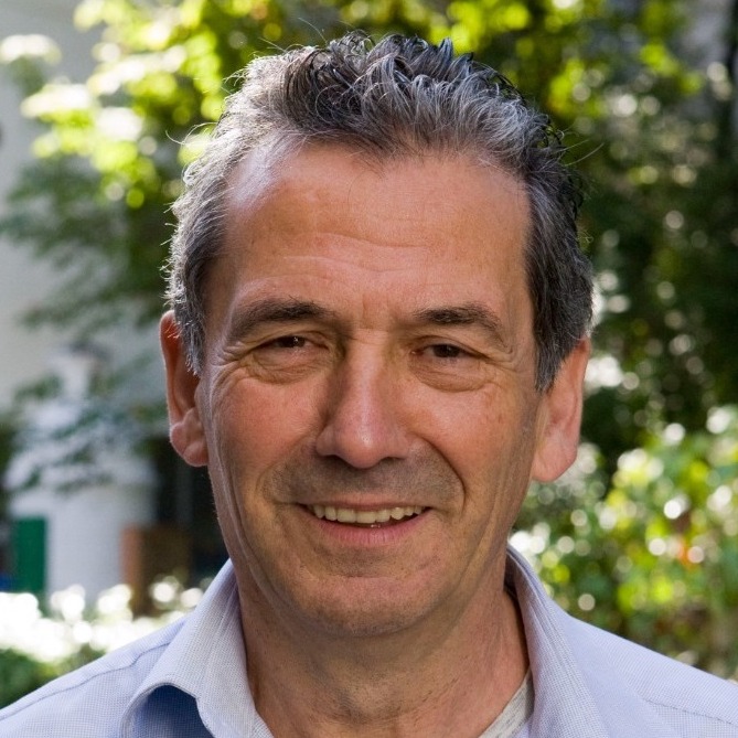 LLUÍS BOTINAS MONTELL 